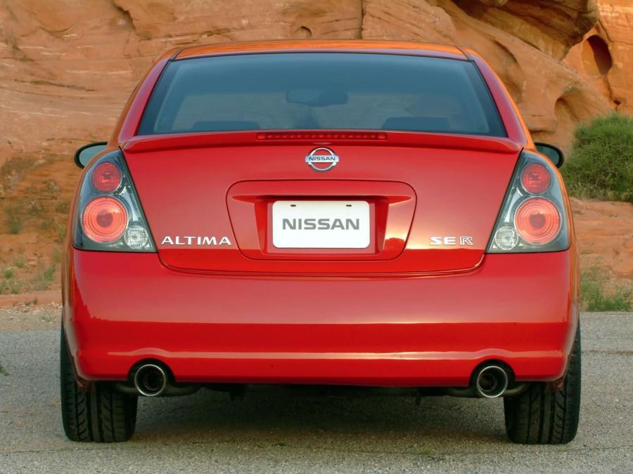  Nissan Altima SE-R 2002 года  (фото 7 из 17)